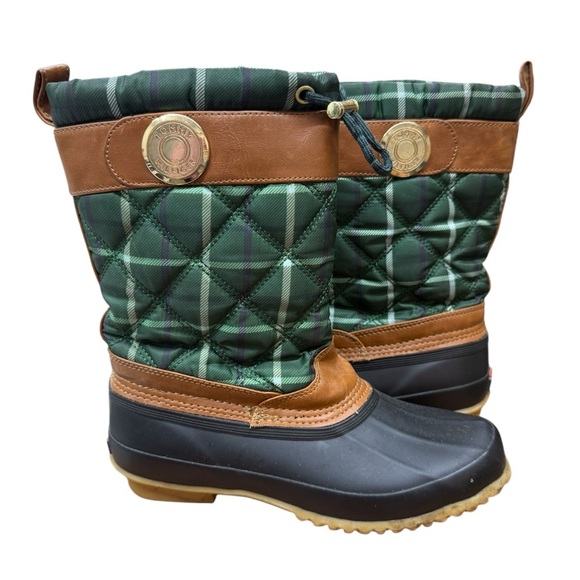 Tommy Hilfiger Arcadia Green Multi Plaid Winter Boots NWOT - Picture 1 of 10